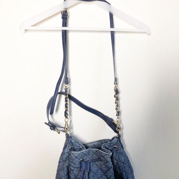 Tommy Hilfiger Blue Quilted Bucket Bag - Picture 3 of 8